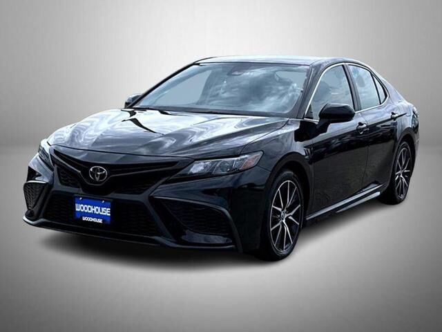 2024 TOYOTA Camry