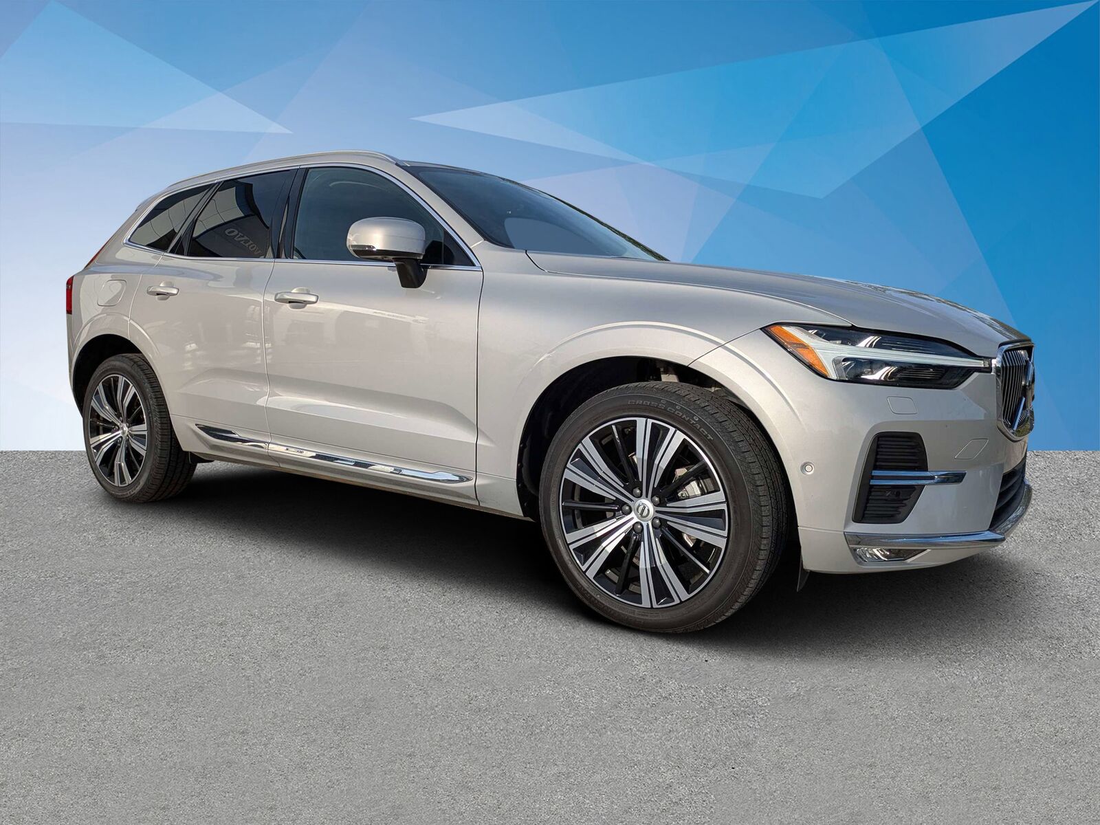 2023 VOLVO XC60