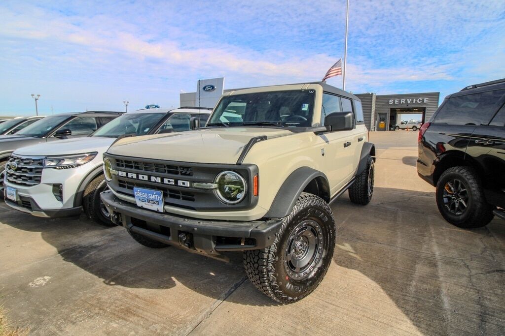 2025 FORD Bronco