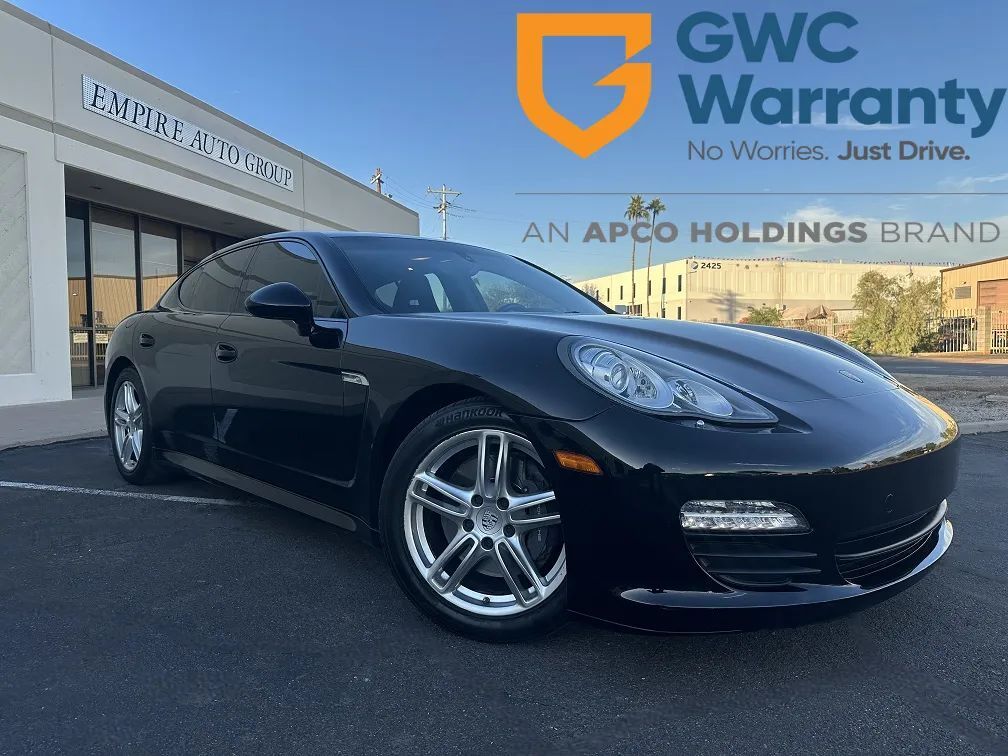 2012 PORSCHE Panamera