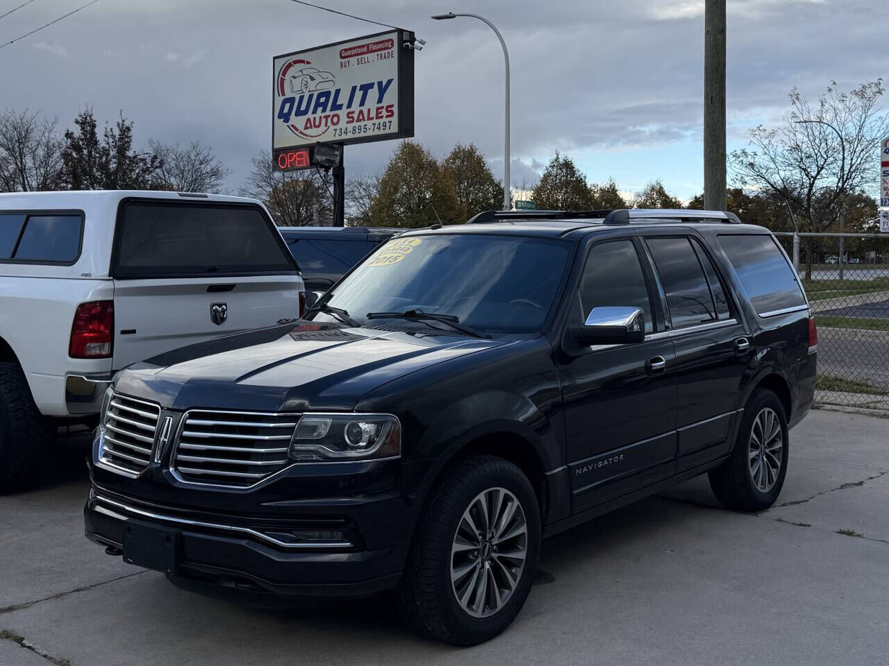 2015 LINCOLN Navigator