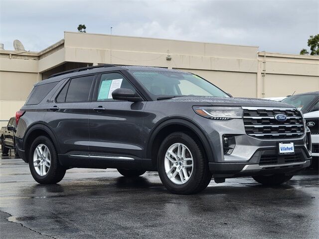 2025 FORD Explorer