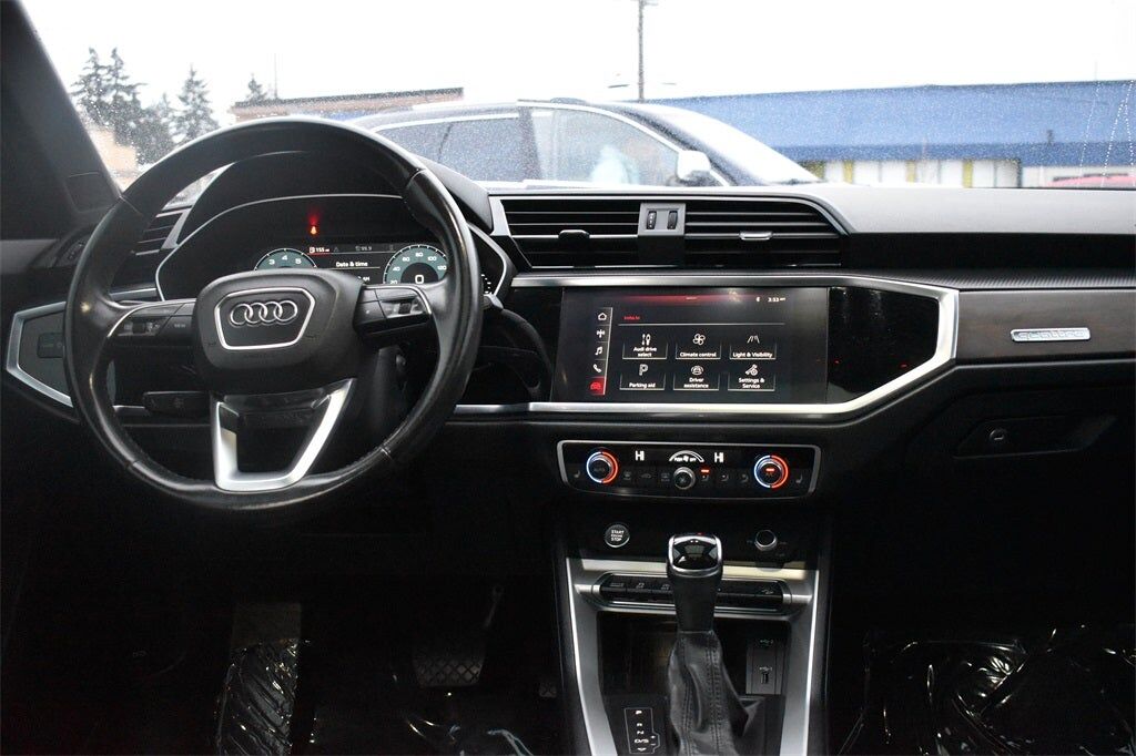 2020 Audi Q3