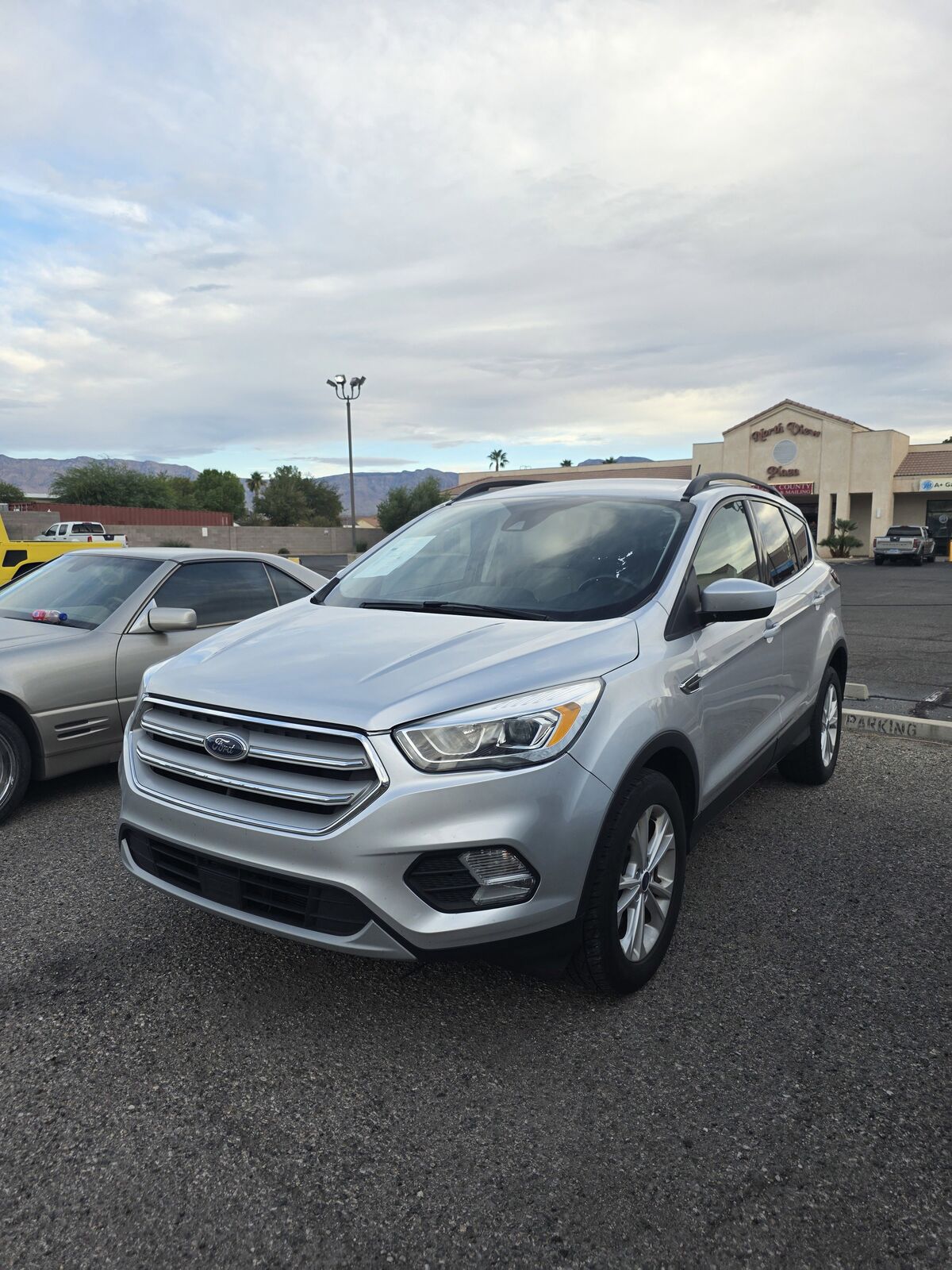 2018 FORD Escape