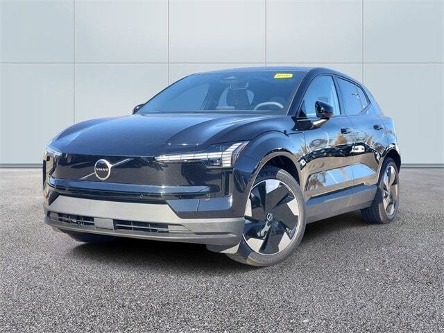 2025 VOLVO EX30