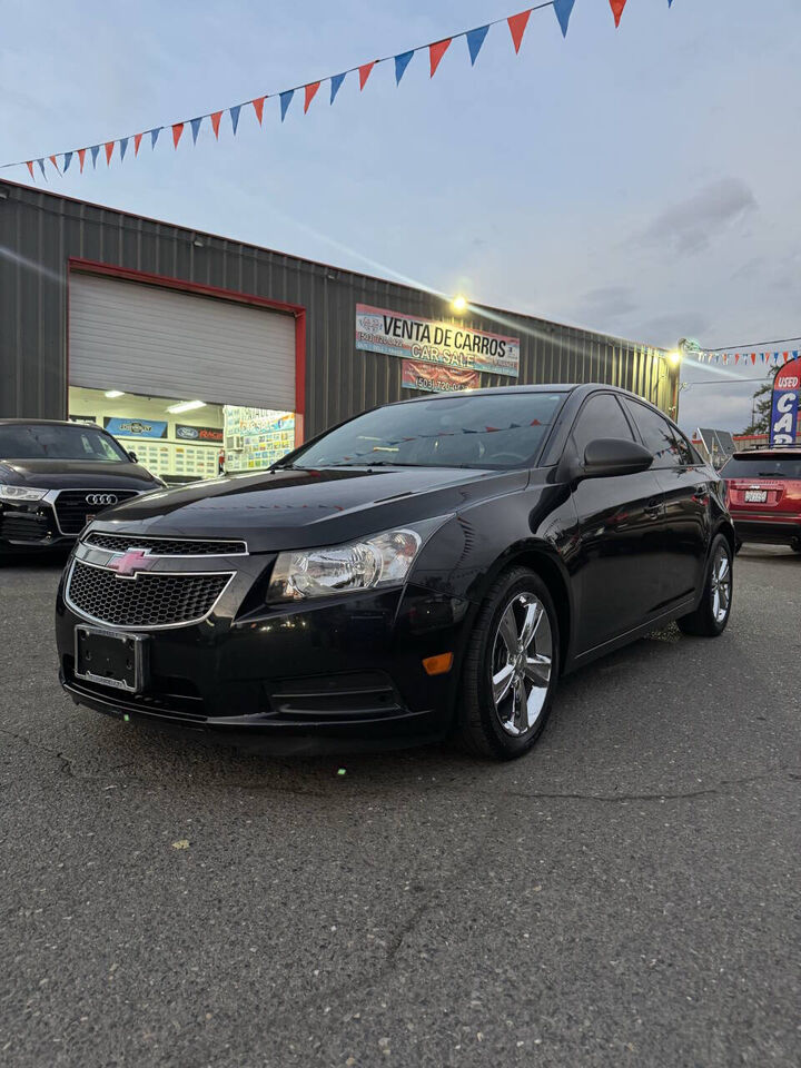 2013 CHEVROLET Cruze