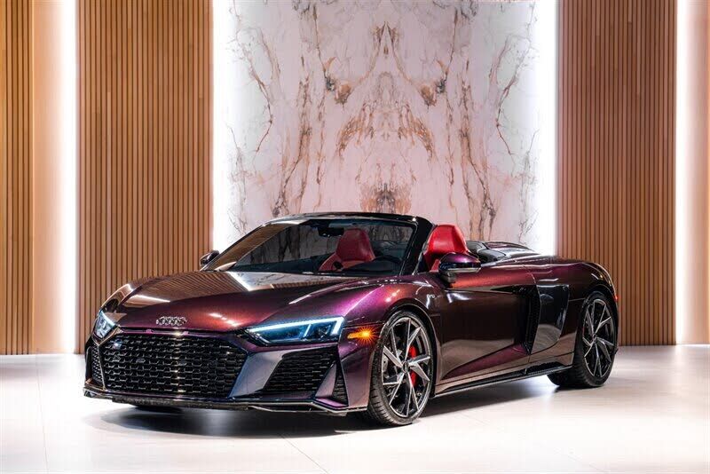 2022 AUDI R8