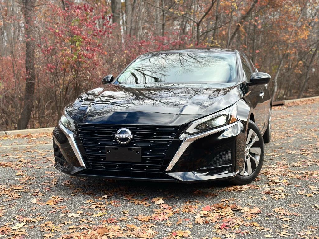2023 NISSAN Altima