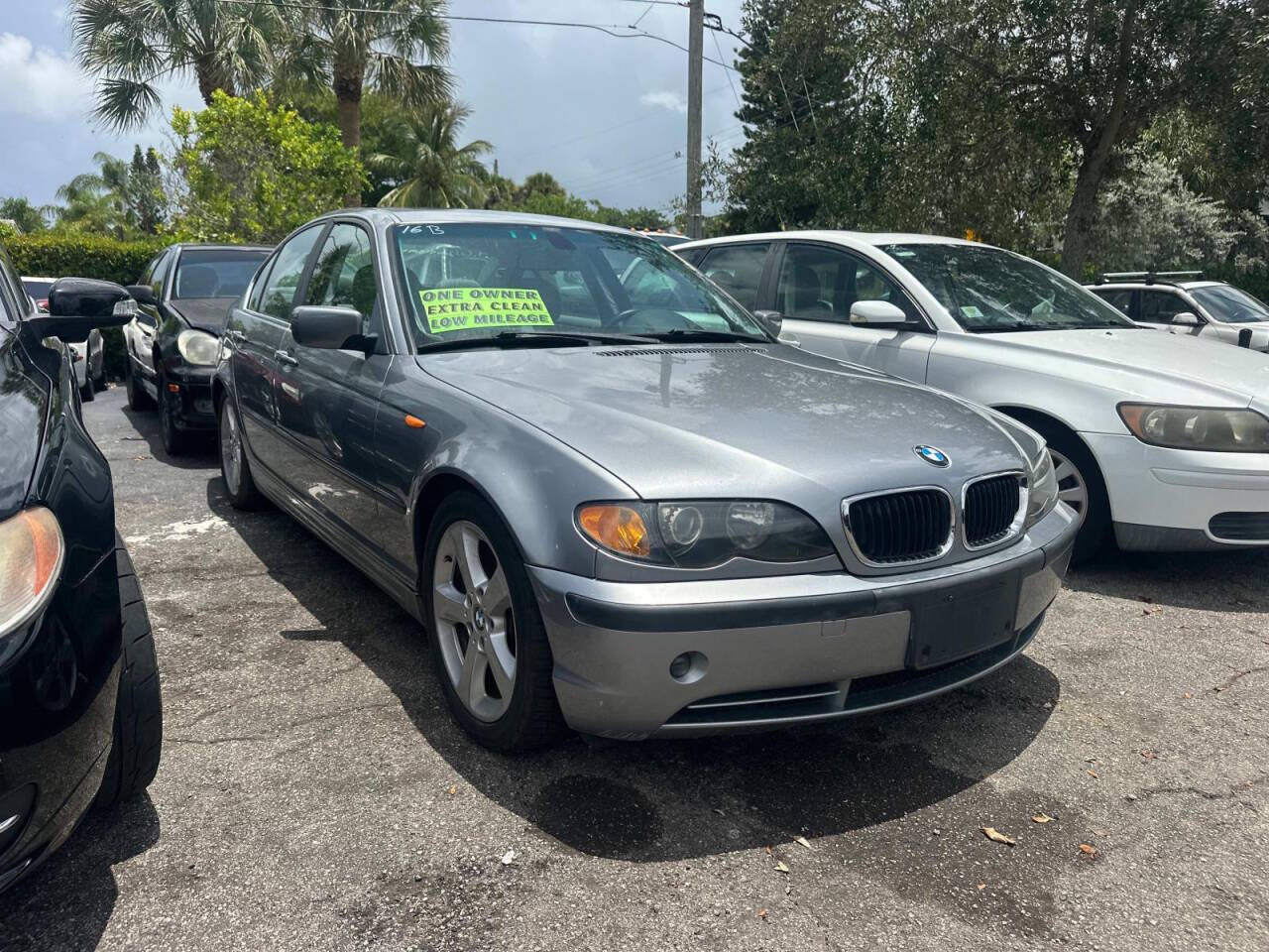 BMW 330i