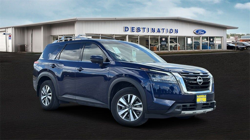 2024 NISSAN Pathfinder