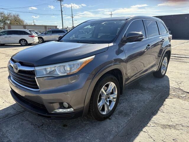 2016 TOYOTA Highlander