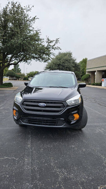 2017 FORD Escape