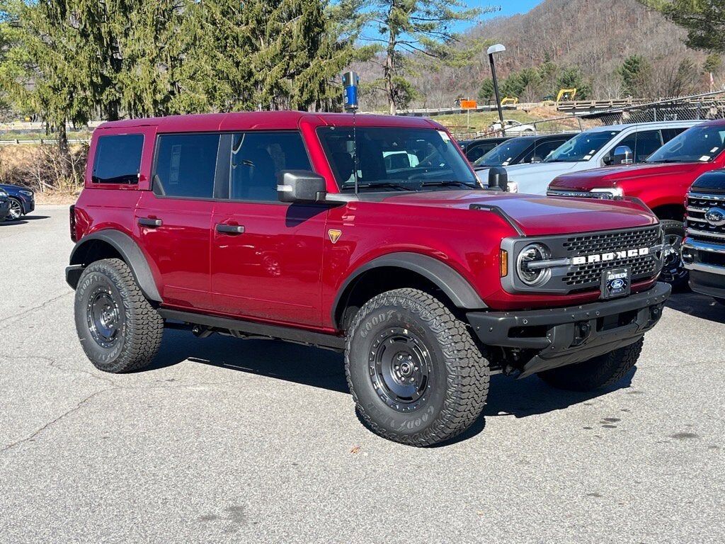2025 FORD Bronco