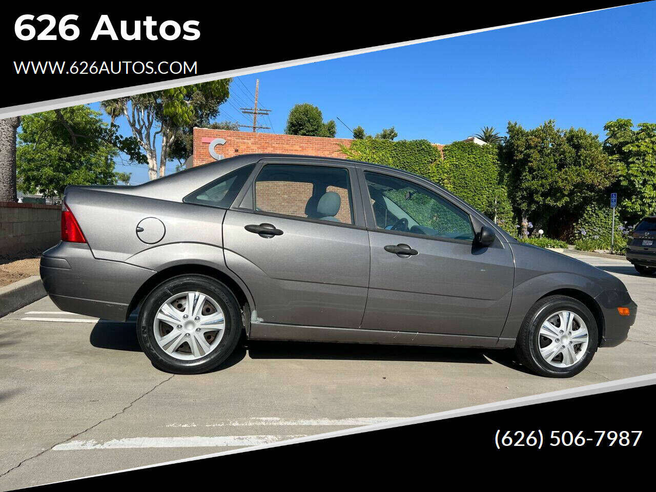 2005 FORD Focus