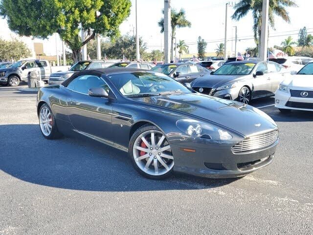 Aston Martin DB9