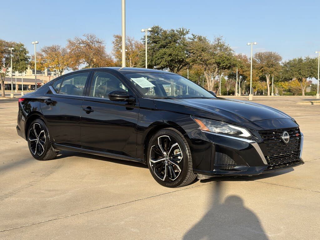 2023 NISSAN Altima