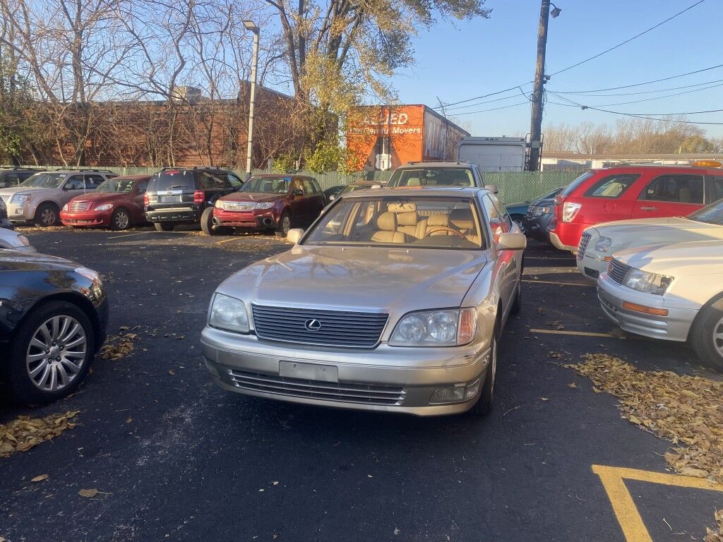 Lexus LS
