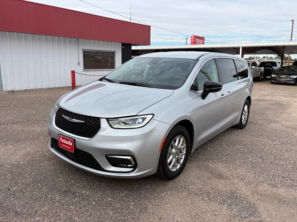 2024 CHRYSLER Pacifica