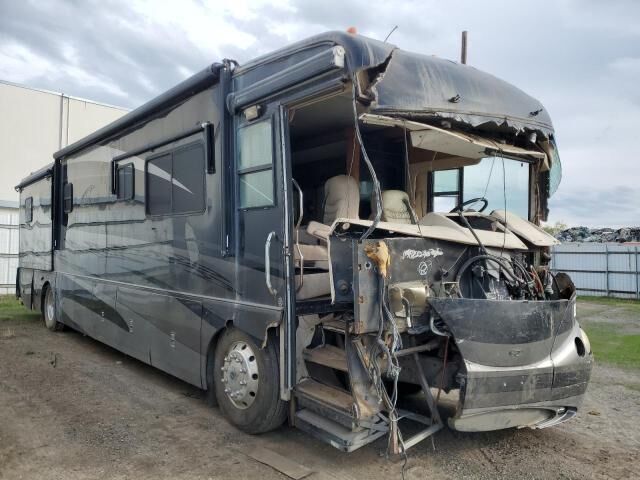 2005 FREIGHTLINER XC Chassis