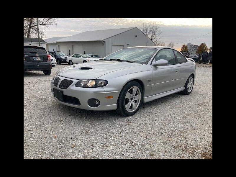 2005 PONTIAC GTO