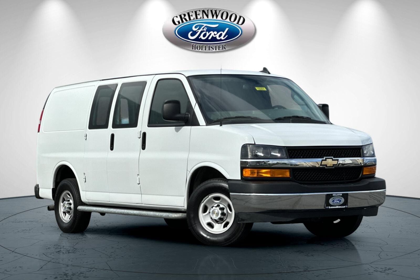 2023 CHEVROLET Express