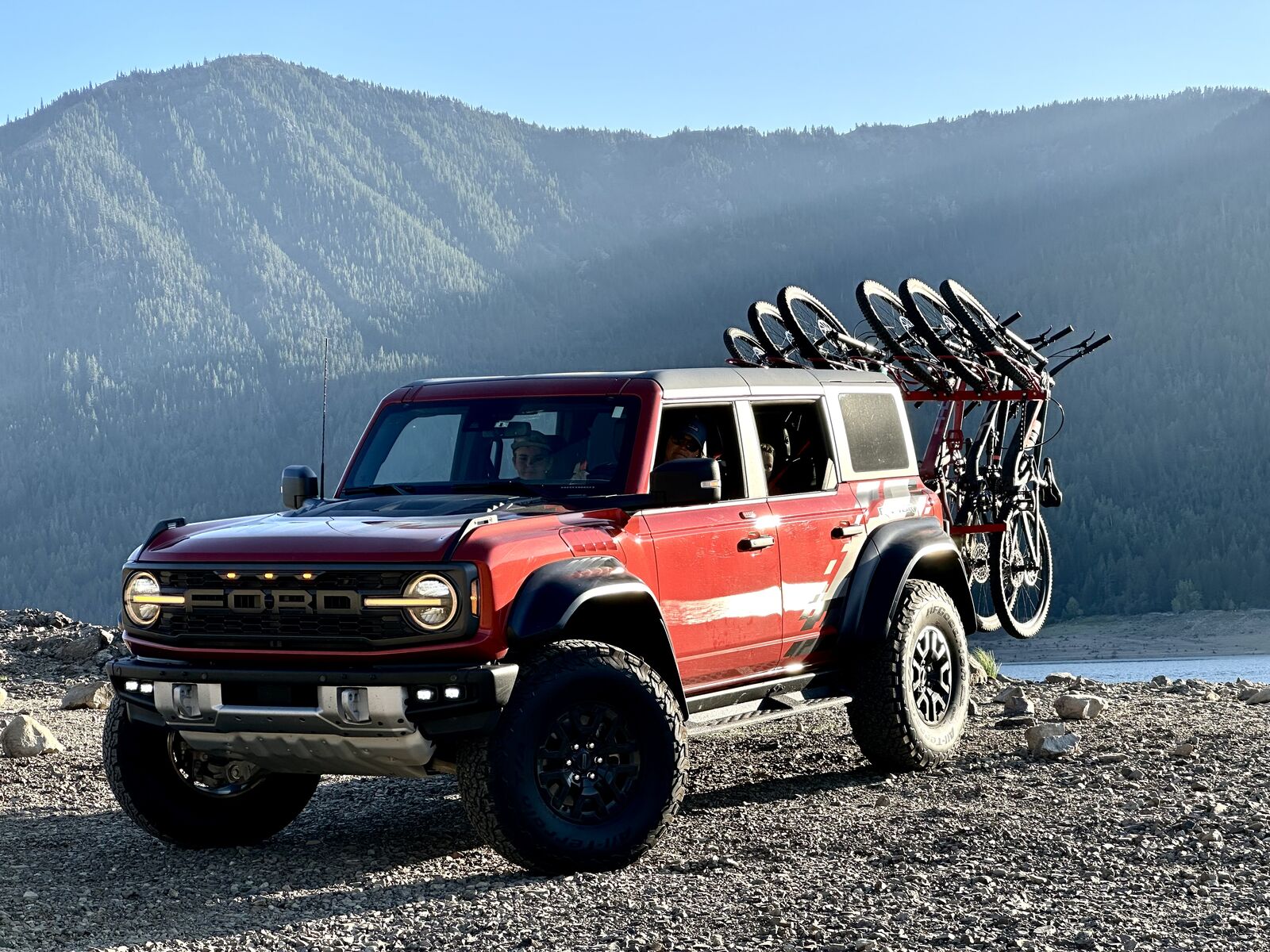 2023 FORD Bronco