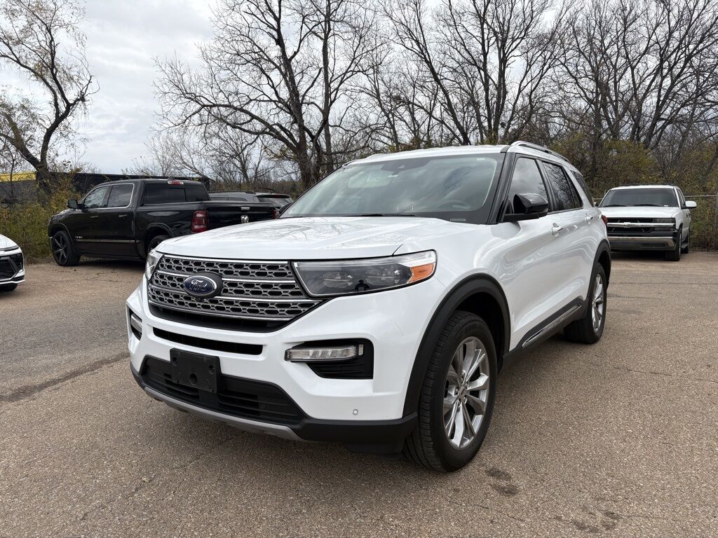 2021 FORD Explorer