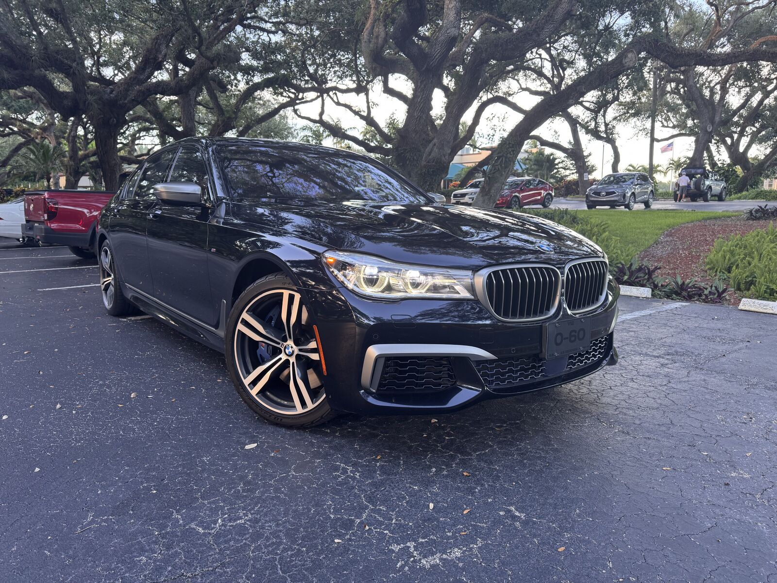 BMW M760i