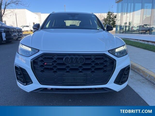2022 Audi SQ5