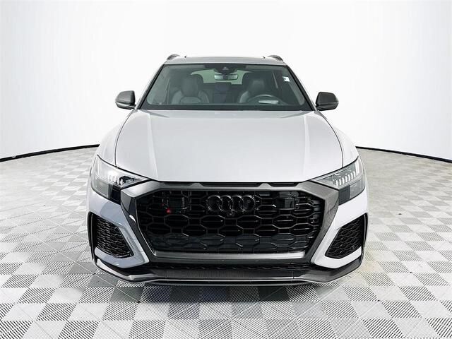 2022 Audi RS Q8