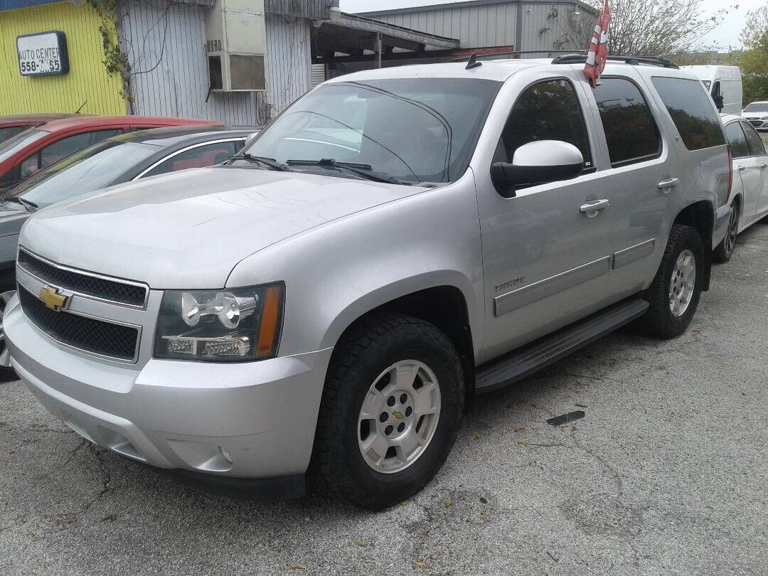 2014 CHEVROLET Tahoe