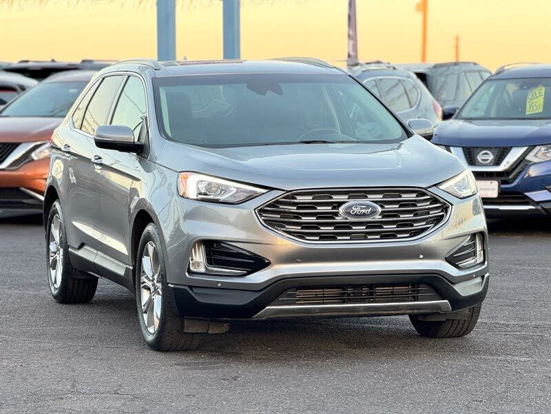 2020 FORD Edge