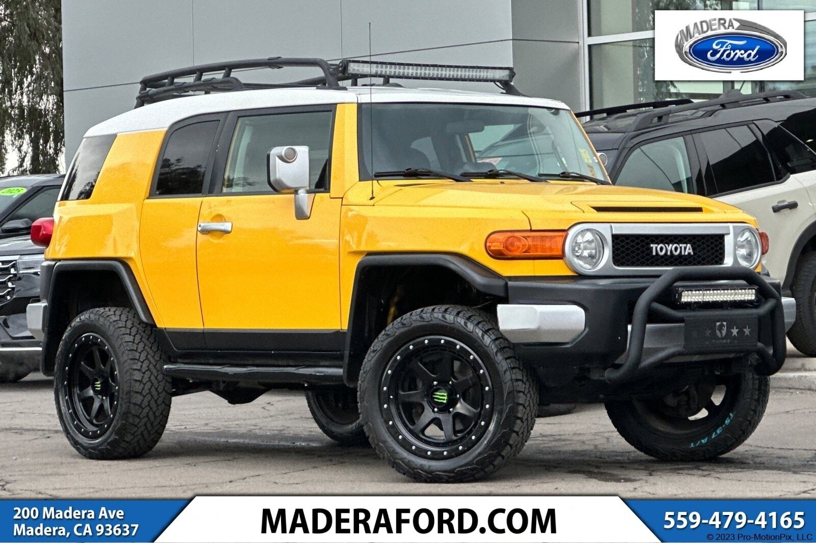 Toyota FJ Cruiser