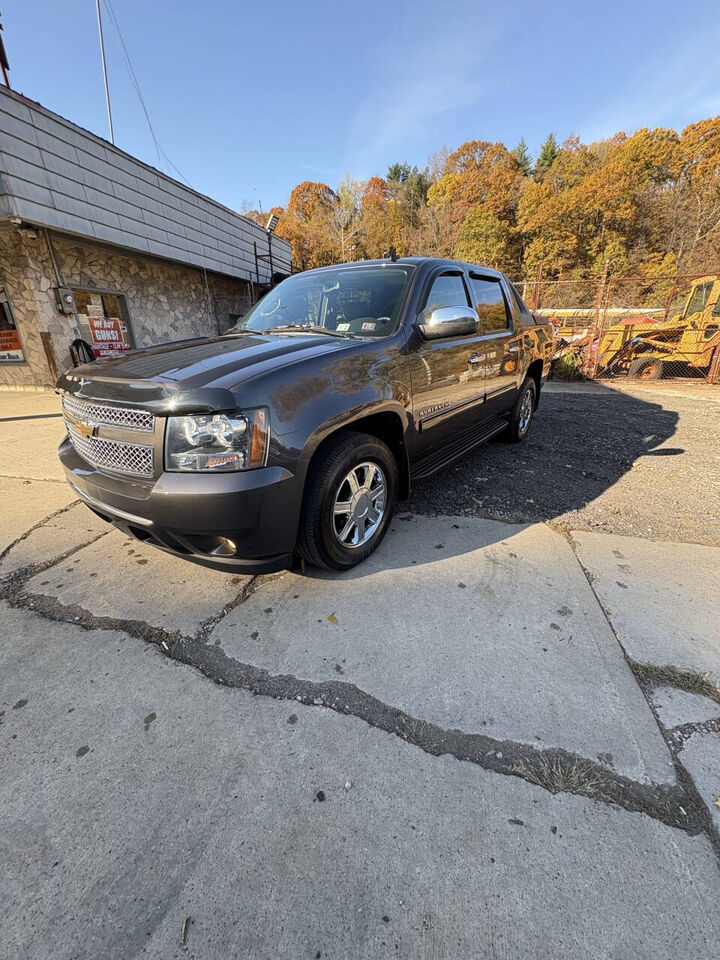 2010 CHEVROLET Avalanche