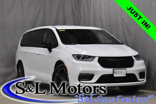 2026 CHRYSLER Pacifica