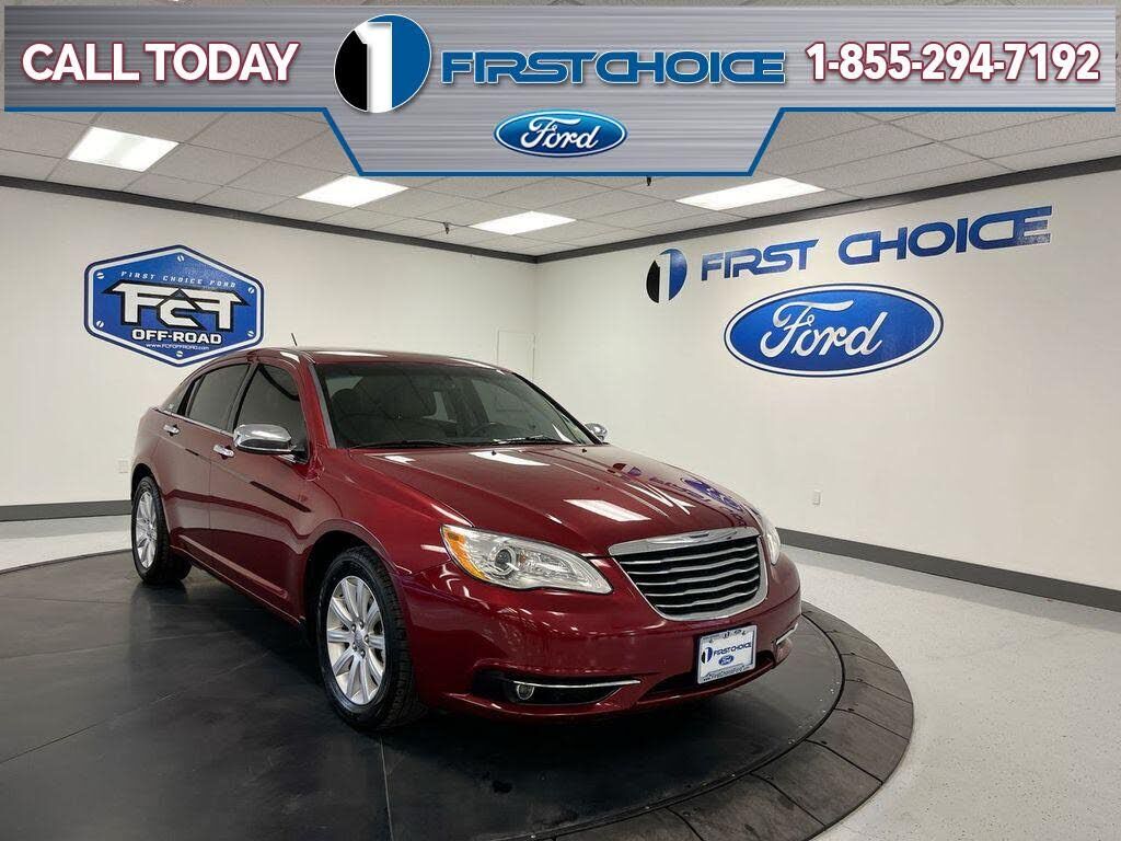 Chrysler 200