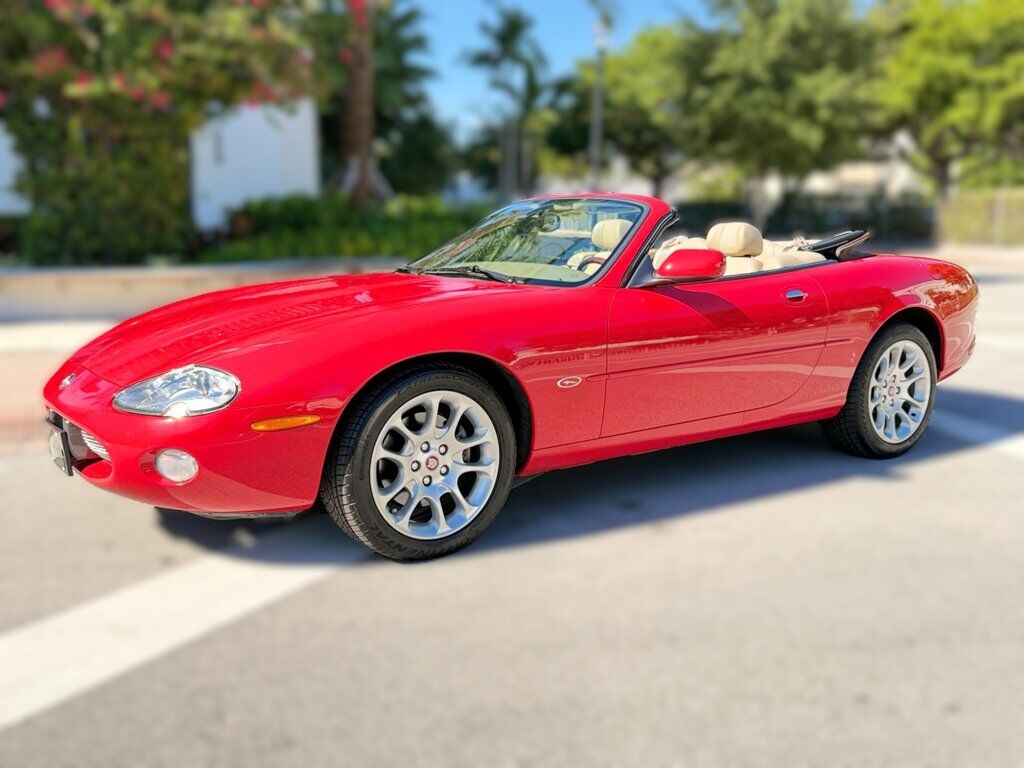 Jaguar XK