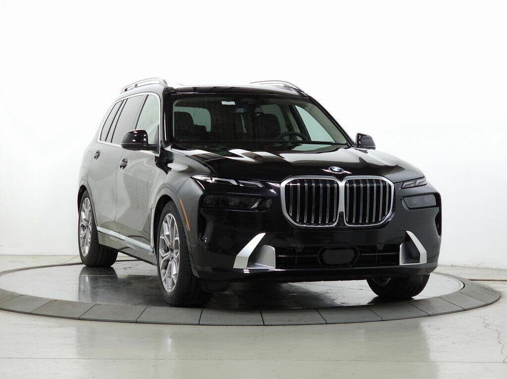 2025 BMW X7