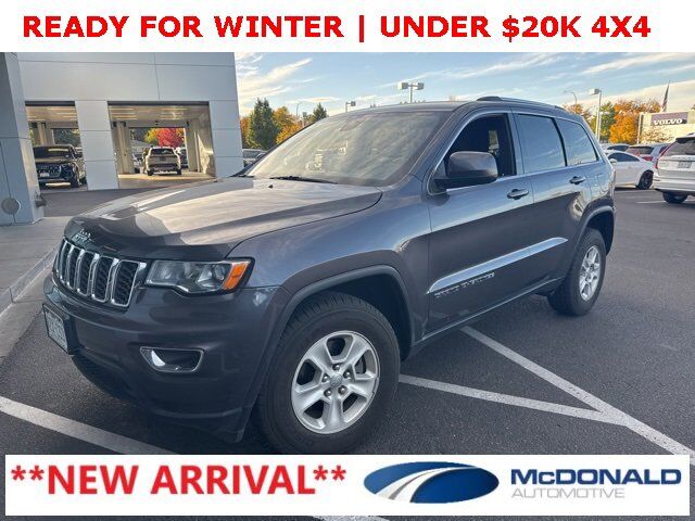 2017 JEEP Grand Cherokee