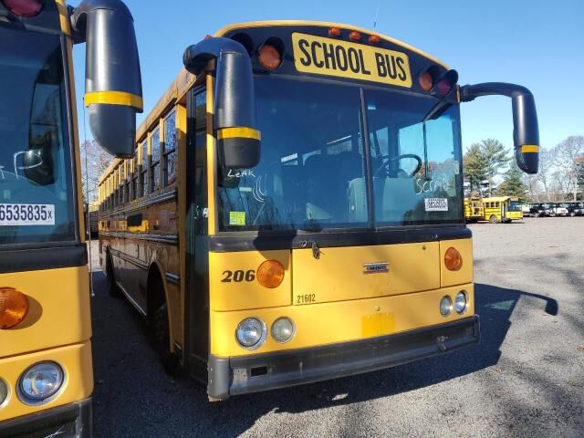 2012 THOMAS BUILT HDX