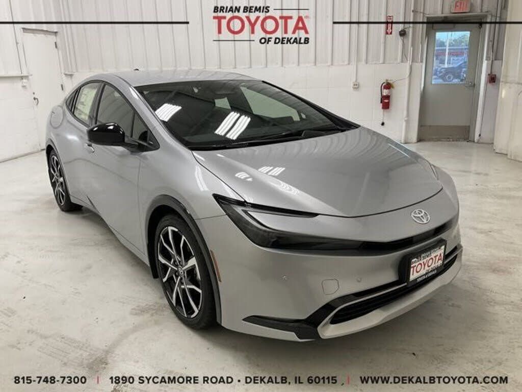 2026 TOYOTA Prius