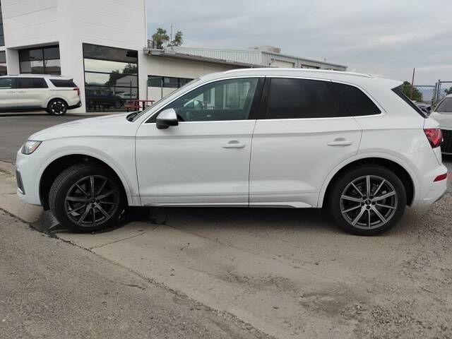2022 Audi SQ5