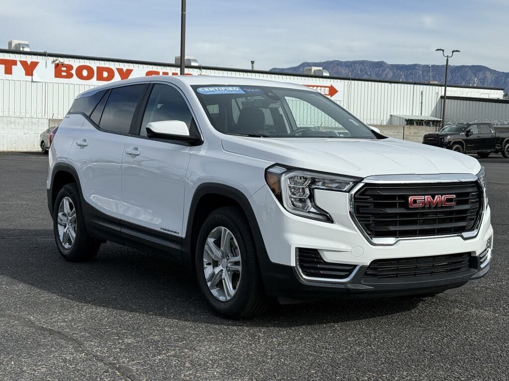 2023 GMC Terrain