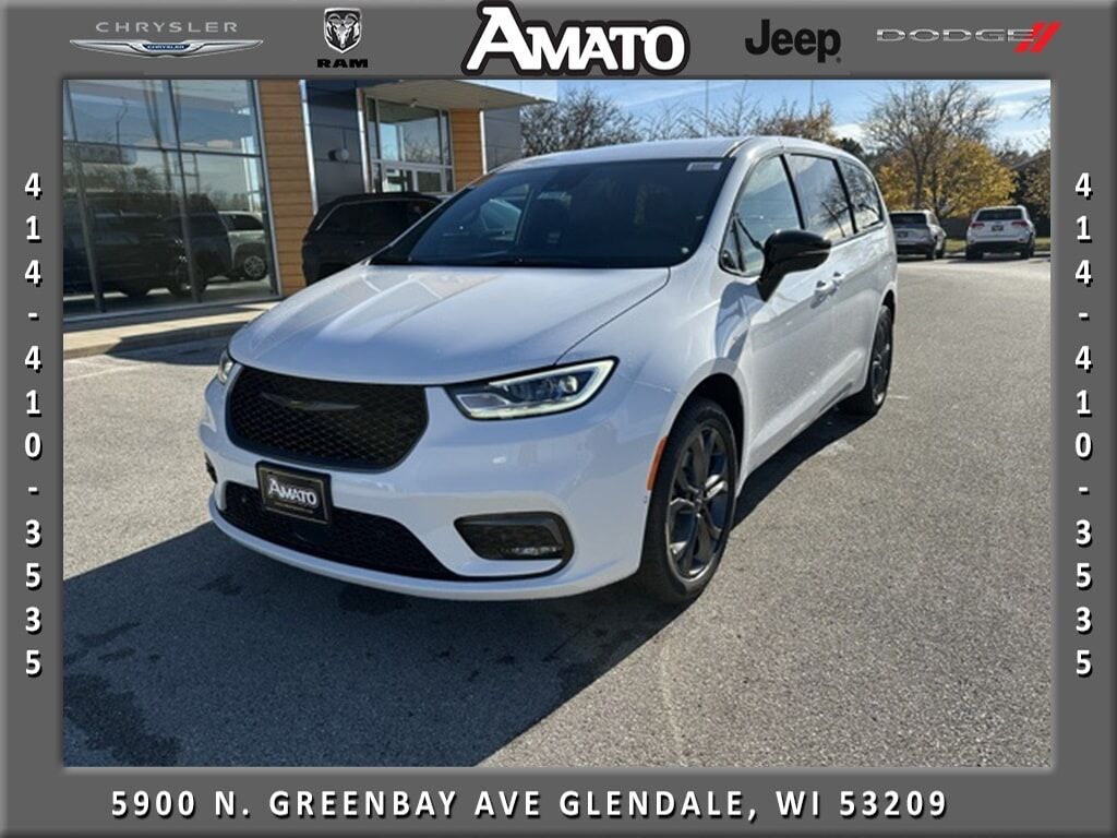 2026 CHRYSLER Pacifica