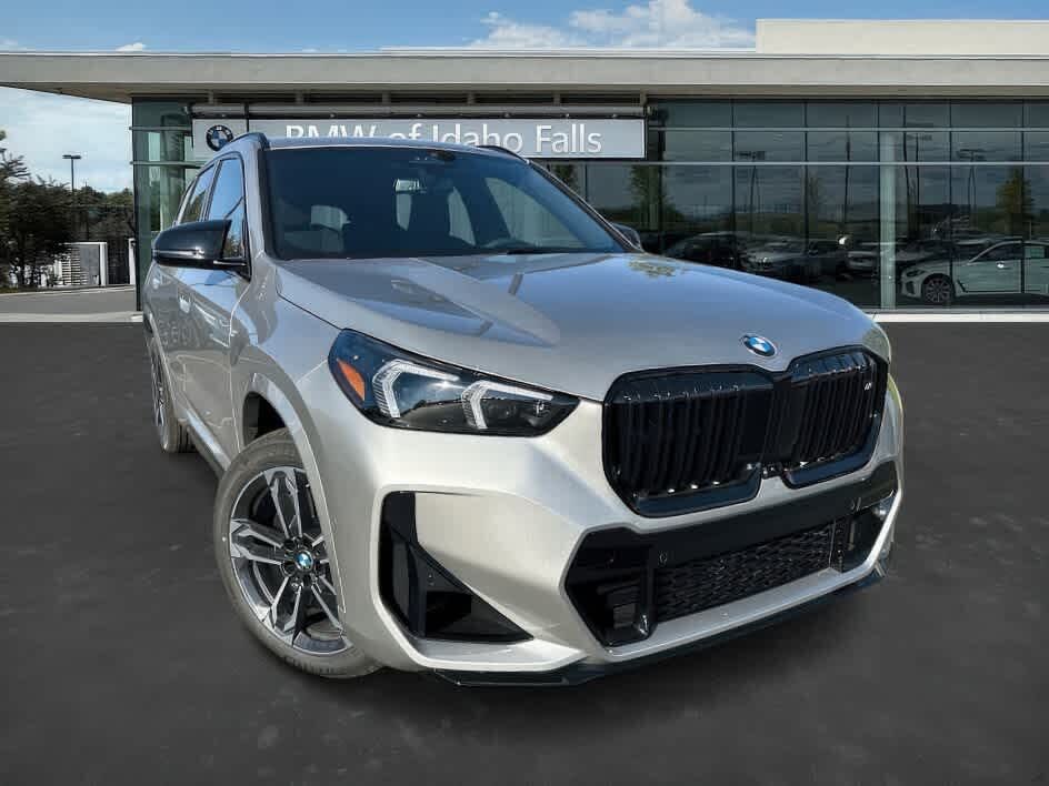 2025 BMW X1