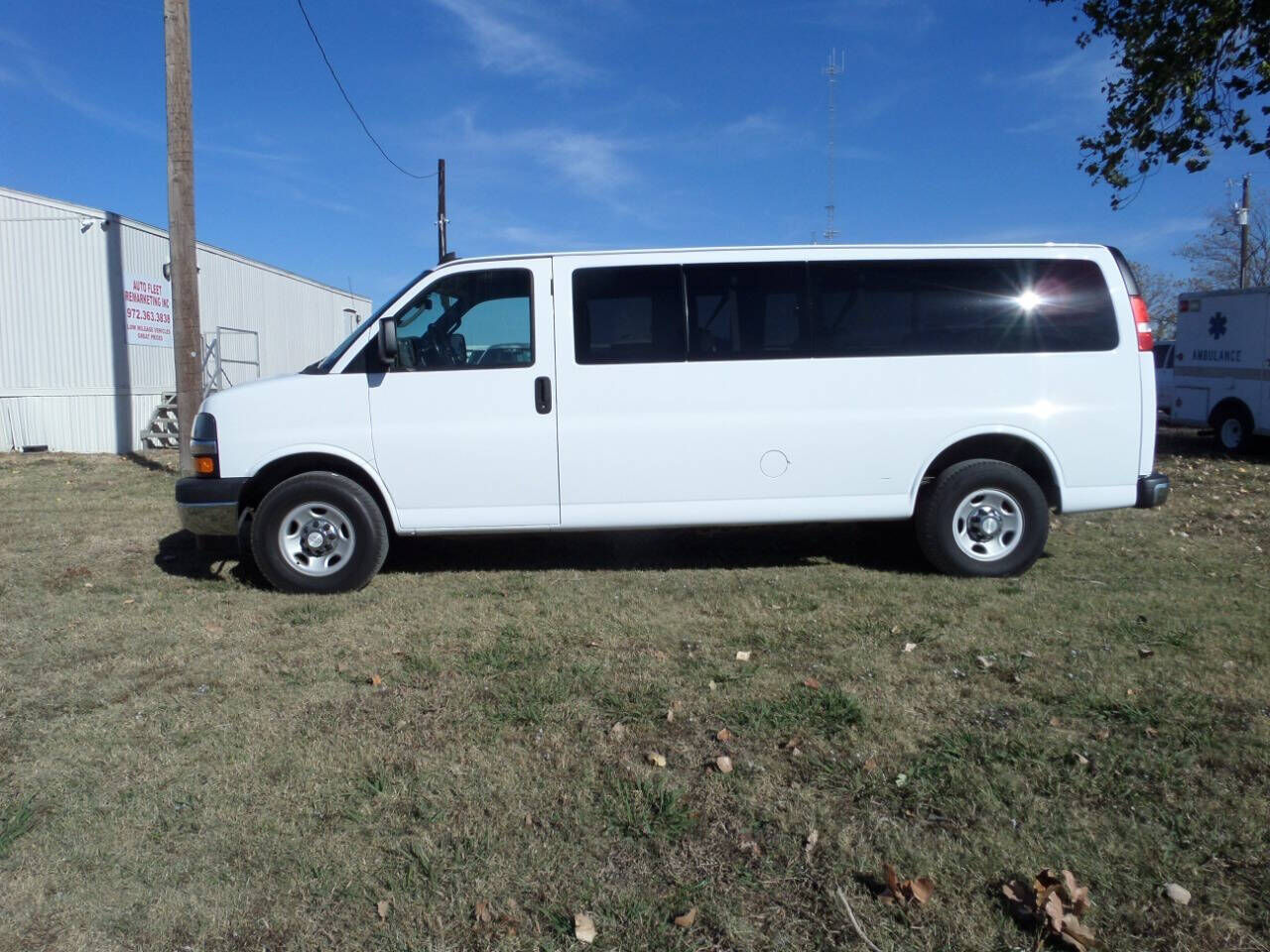 2017 CHEVROLET Express