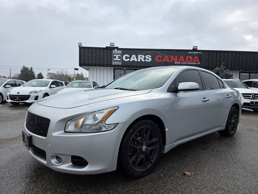 Nissan Maxima
