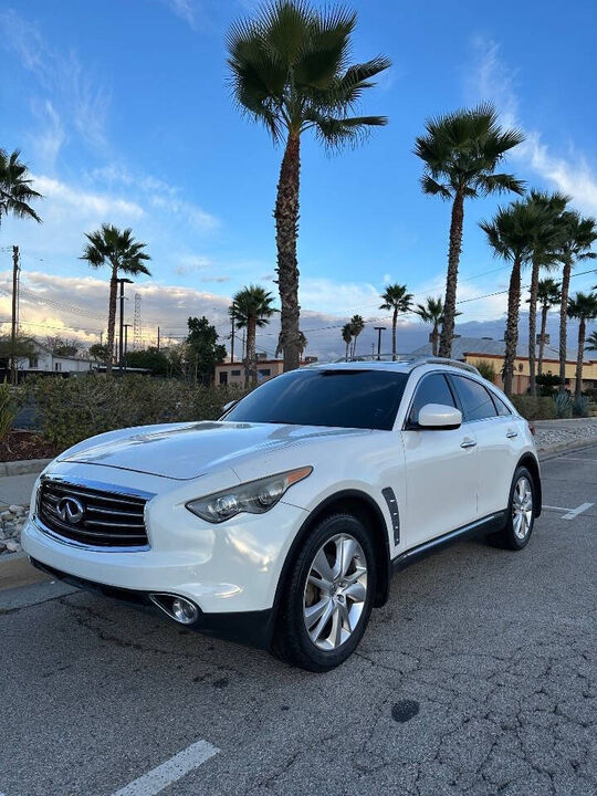 Infiniti FX37