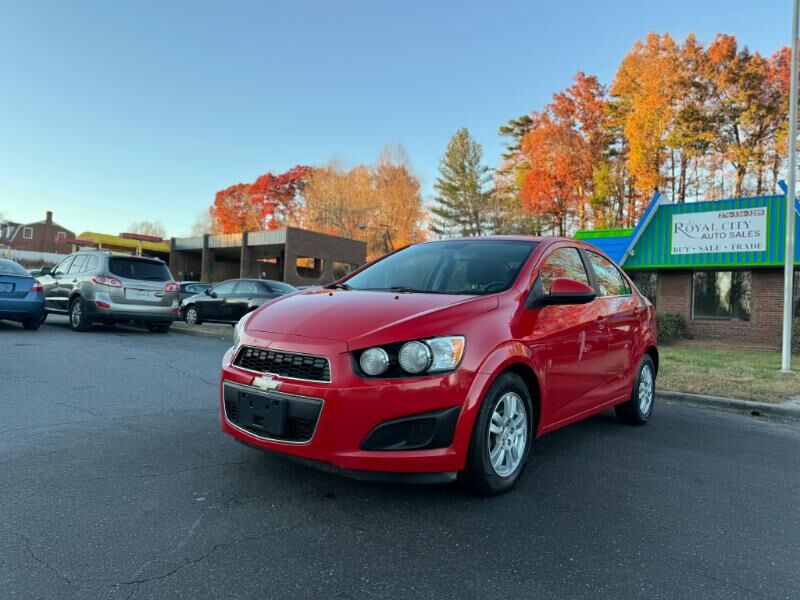 2012 CHEVROLET Sonic