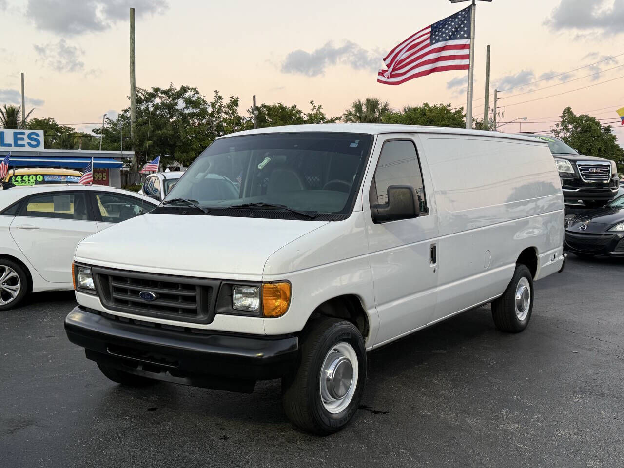 2005 FORD E-250